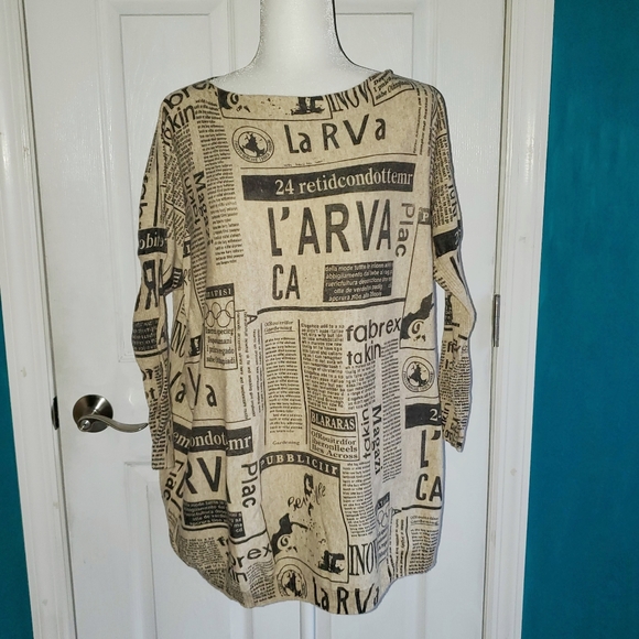 Han Belle Tops - Han Belle Oversized Boxy Newspaper Print Tunic One Size NWOT